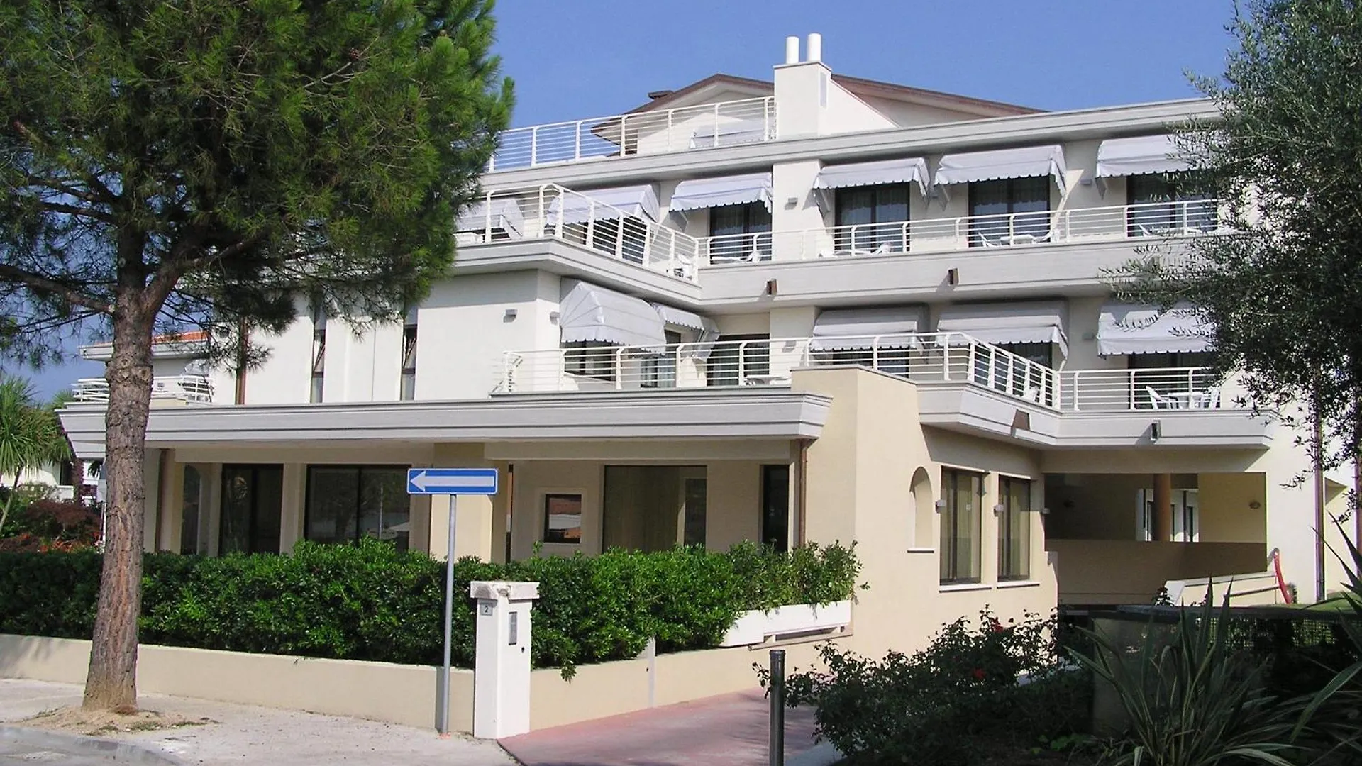 Soggiornare a Colombare: 6 Hotel per Famiglie Confrontati