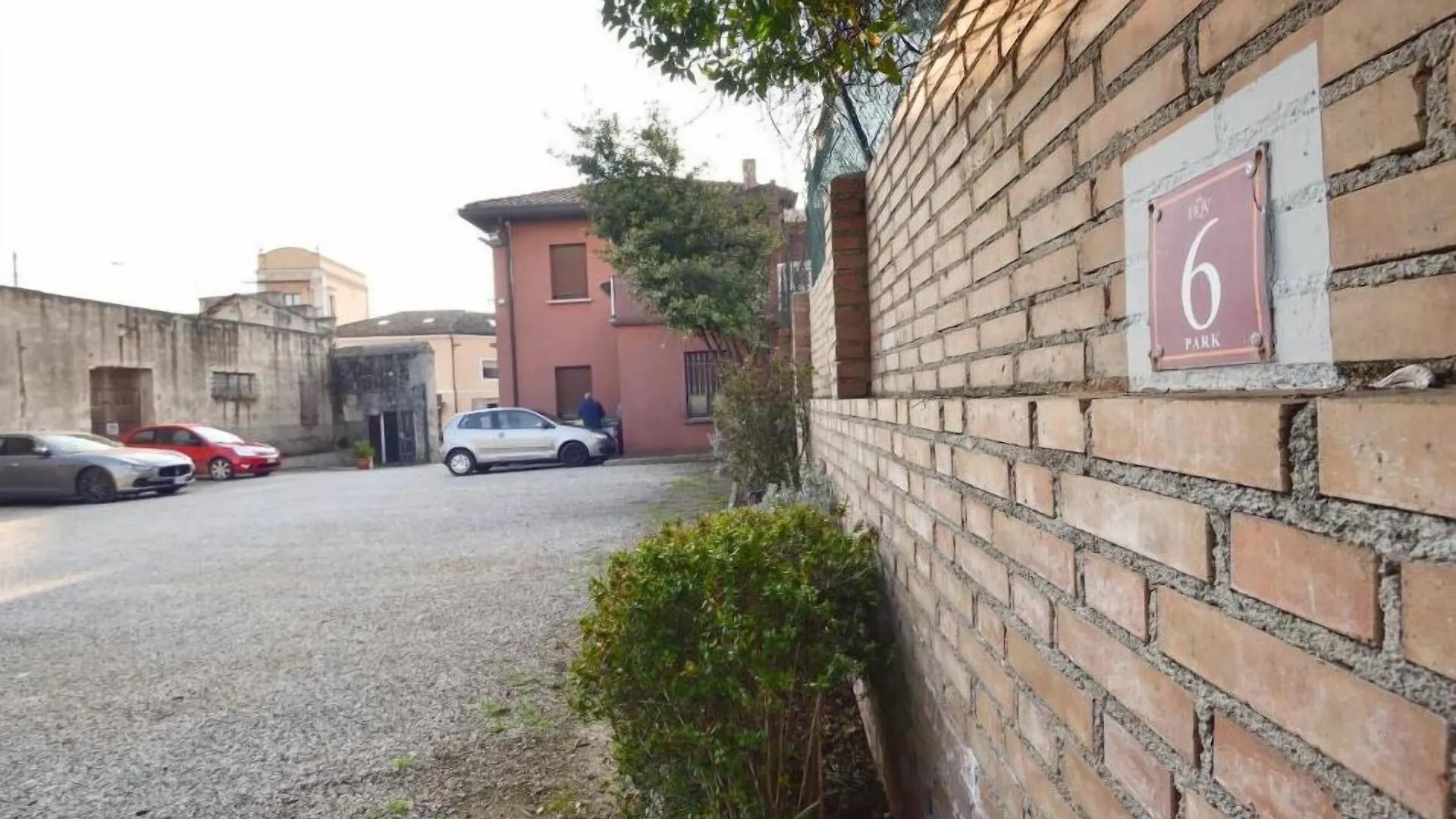 4 Hotel 3 Stelle Vicino alla Casa della Contadinanza a Udine